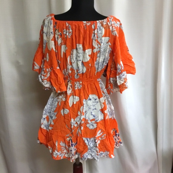 Floral Ruffle Dress - Picture 2 of 6